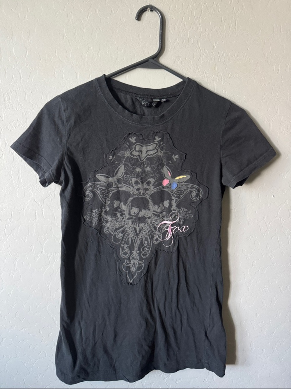 Fox Black Graphic Short-Sleeve Tee with Pink Blue Yellow Accents